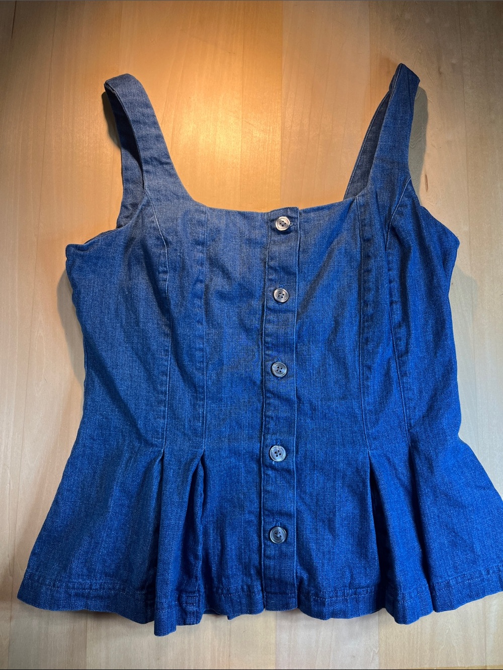 Banana Republic Denim Button Bustier Peplum Tank Top - Blue size 6